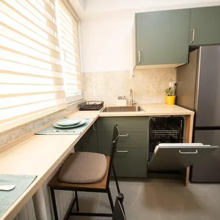 Natural Luxury Studio Central Adress Residence-3